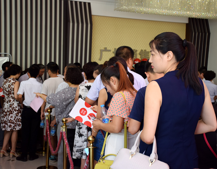 喜報(bào)！捷報(bào)！一經(jīng)推出即成隴南商業(yè)傳奇！