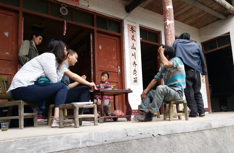 市龍江城鄉(xiāng)發(fā)展集團公司持續(xù)開展精準(zhǔn)扶貧幫扶工作