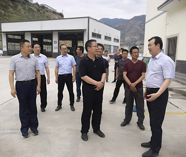 隴南市委常委、組織部部長楊郃調(diào)研指導(dǎo)市龍江城鄉(xiāng)發(fā)展集團(tuán)公司黨建工作