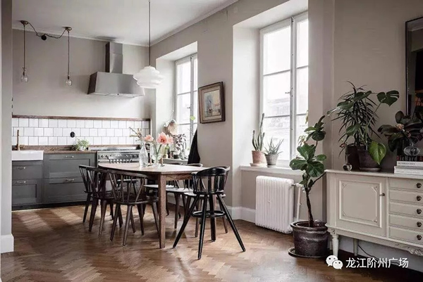 誠(chéng)天下、冠西北——居然之家強(qiáng)勢(shì)入駐隴南階州廣場(chǎng)