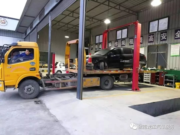 金錘鈑金，銀槍噴漆！龍江汽修值得信賴(lài)！