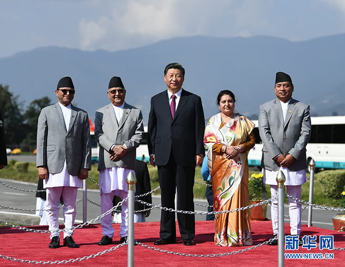 習(xí)近平結(jié)束同印度總理第二次非正式會(huì)晤和對(duì)尼泊爾國事 訪問回到北京