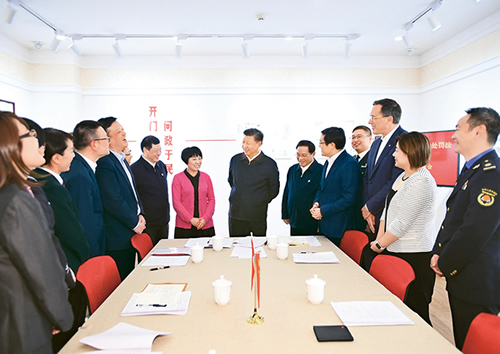 習近平：堅持、完善和發(fā)展中國特色社會主義國家制度 與法律制度